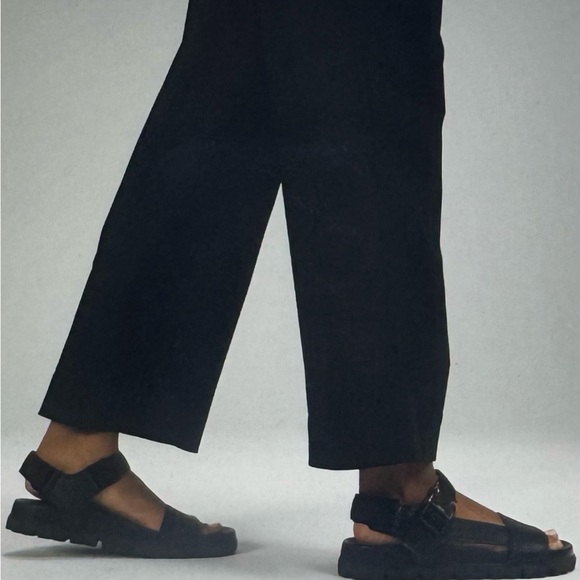 LULULEMON City Sleek 5 Pocket Wide-Leg High Rise 7/8 Length Pant Black Sz 28 - Picture 5 of 10